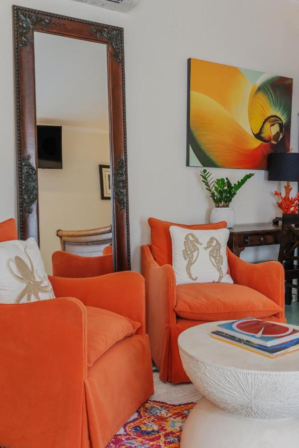 Studio Blue Apartment Key West